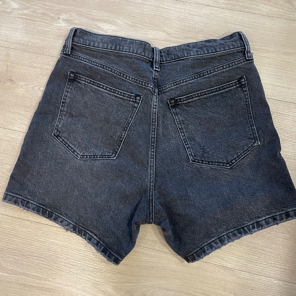 Abercrombie & Fitch Dad Shorts - Picture 2 of 3